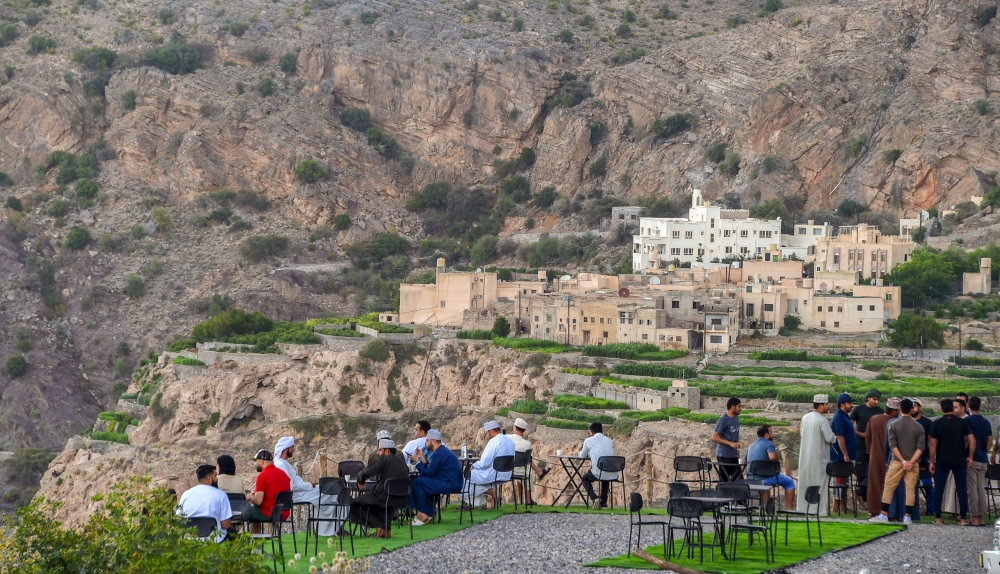 Jabal Akhdar Tour